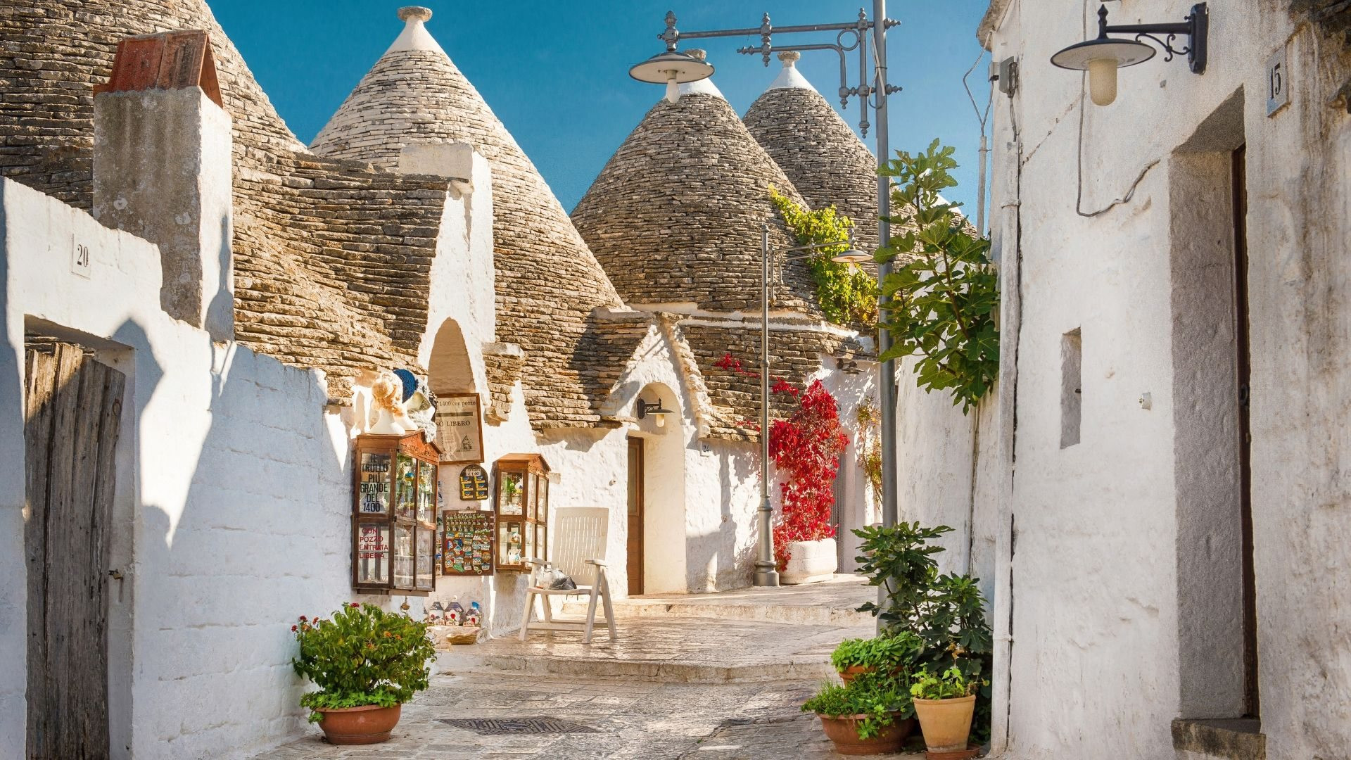 Alberobello - puglia - italy