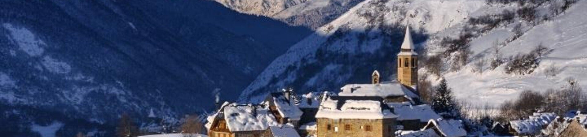 Snowshoeing holidays in Spain