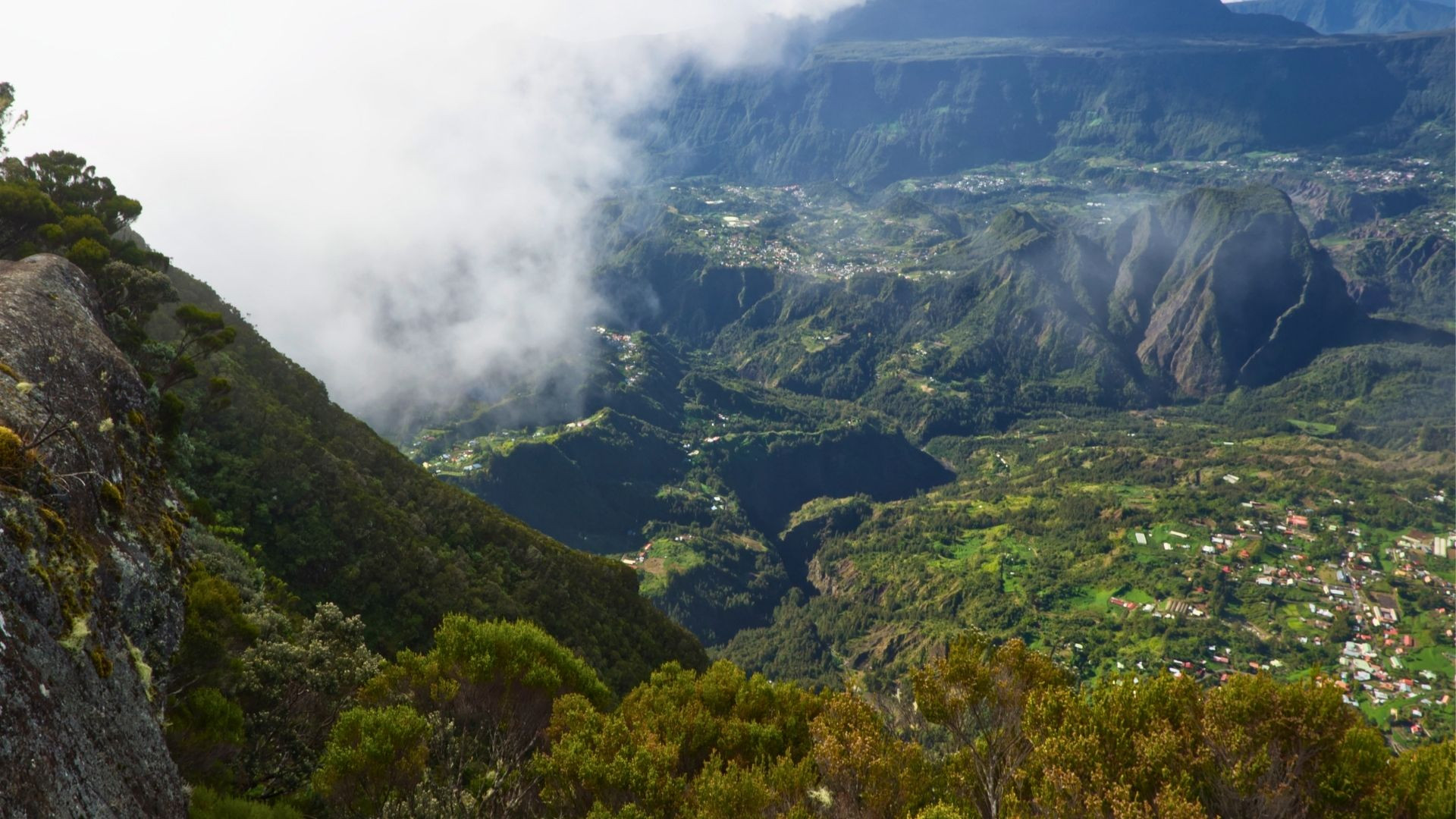Roche Écrite viewpoint on a two-day Mafate hike