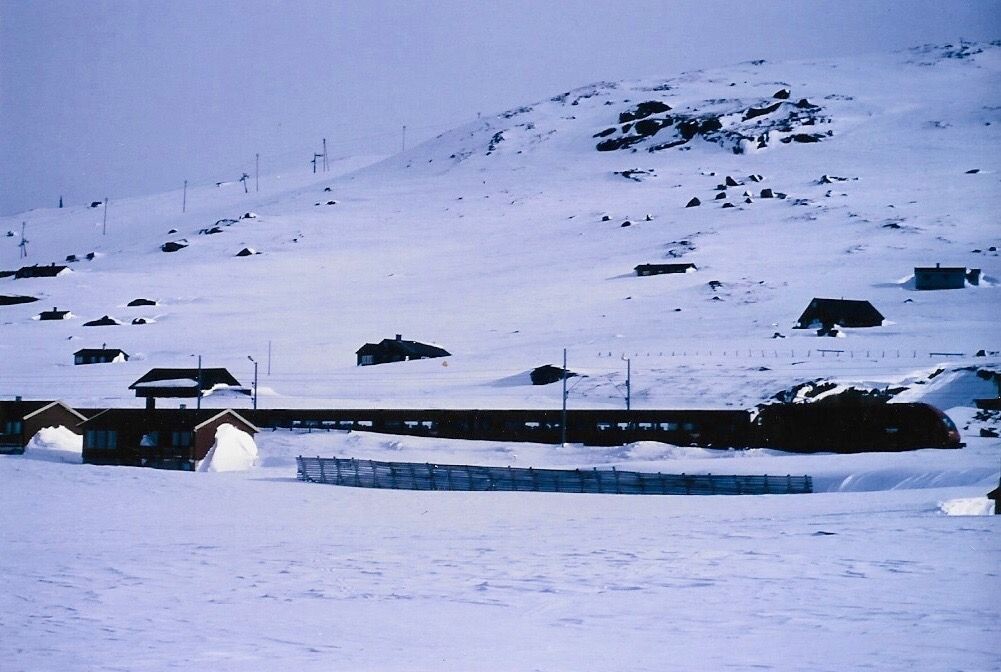 Base camp Finse - Hardanger plateau