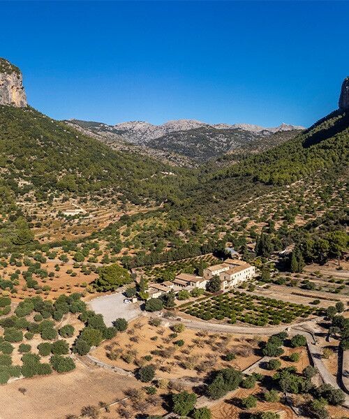 Castell D Alaro Et Valley D Orient Adobestock