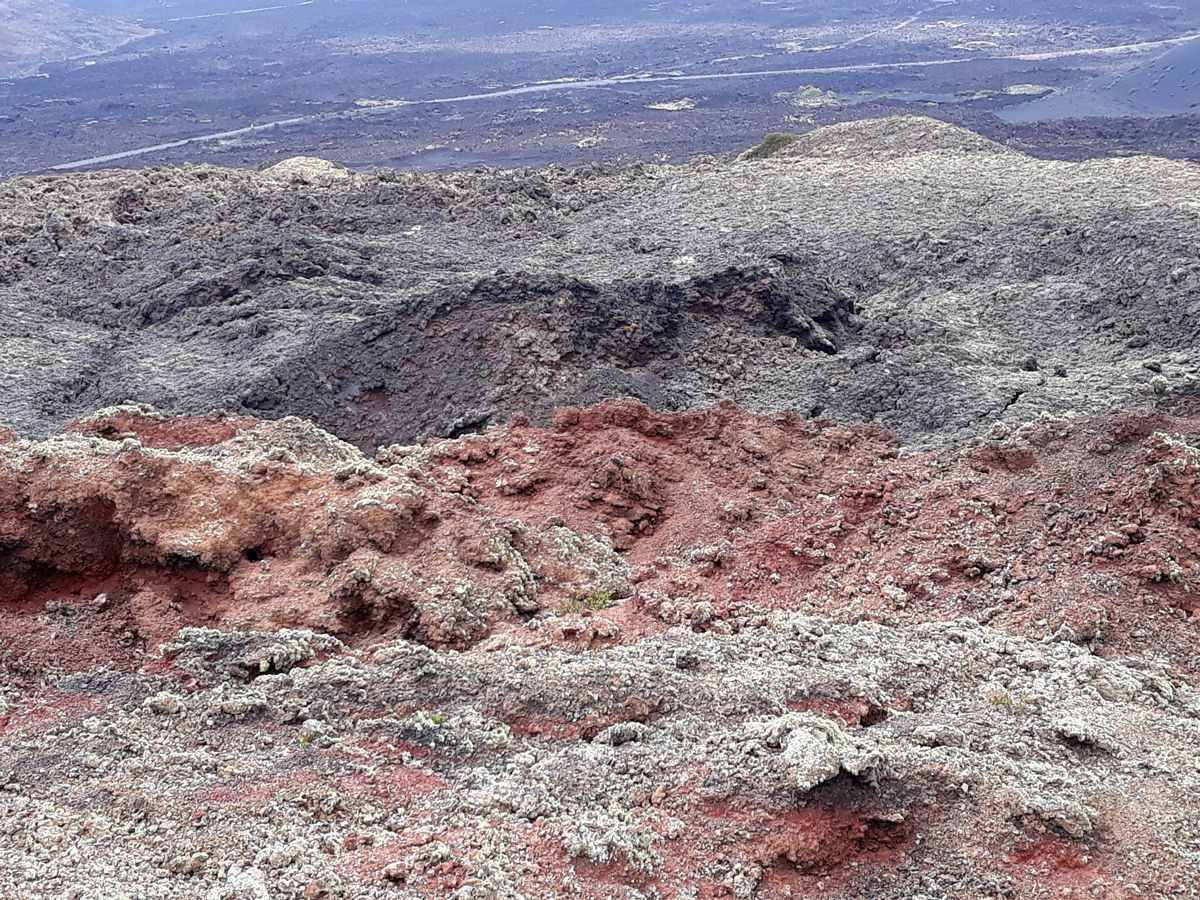 The crater of Caldera Colorada