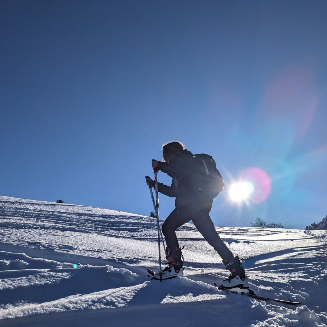 © Adrien Ozanon Final switchbacks to the summit © Adrien Ozanon