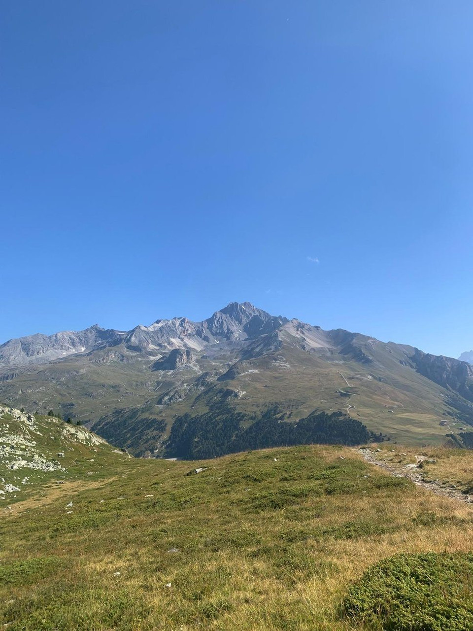 From the Orgère Refuge to the Arpont Refuge