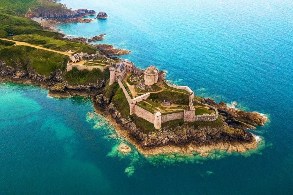 Fort-la-Latte on the Emerald Coast