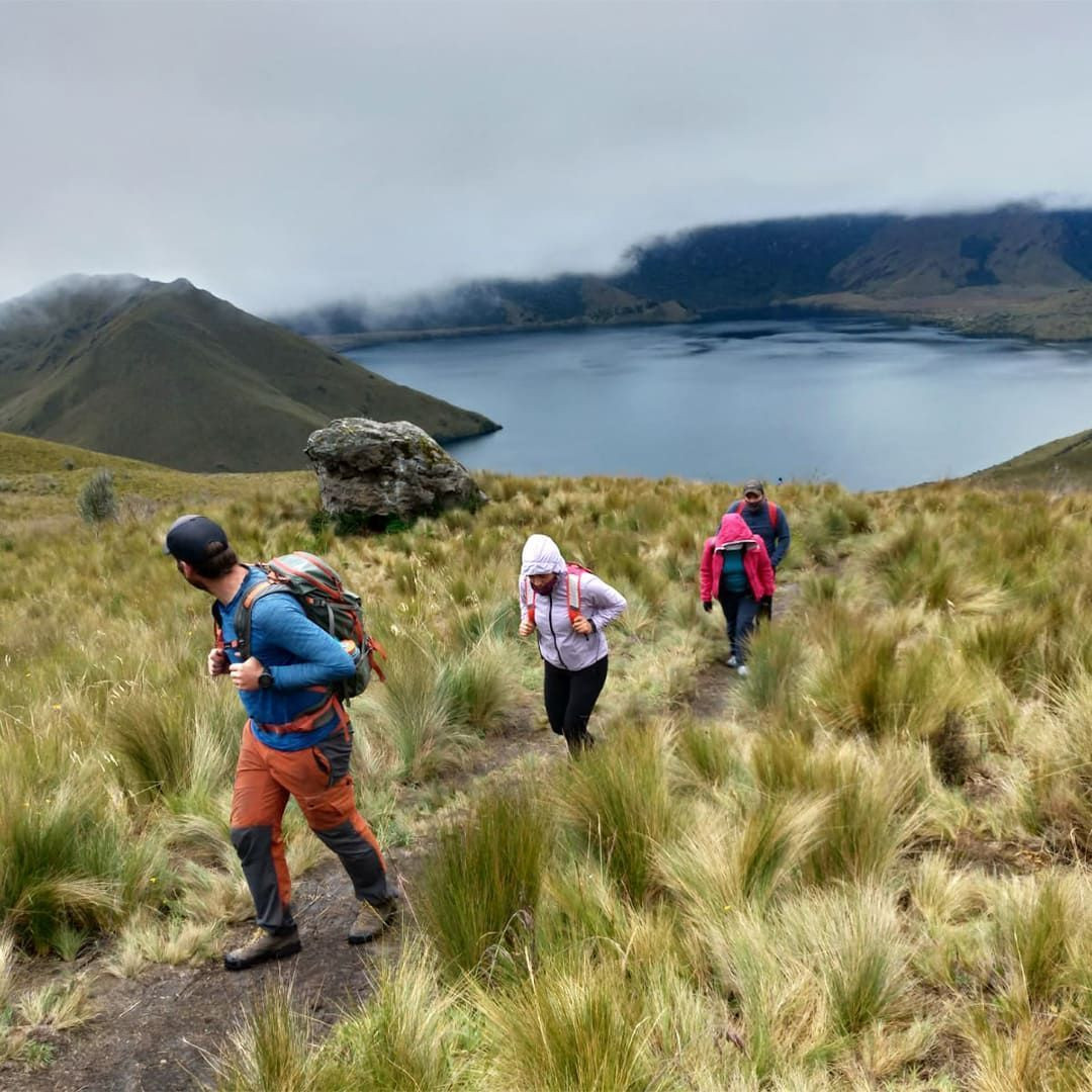 © Guillaume Lorimier Hiking near Cayambe in Ecuador © Guillaume Lorimier