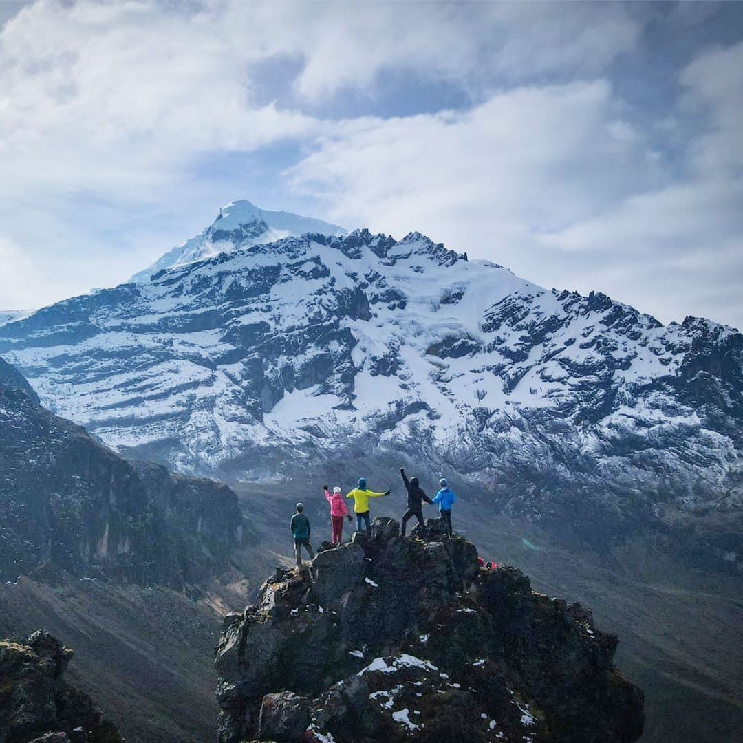 © Guillaume Lorimier Route planning near Cayambe © Guillaume Lorimier