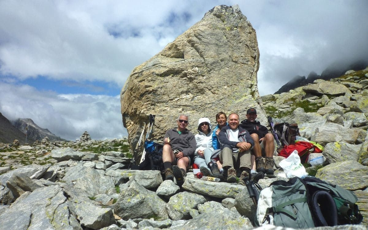 Hikers at Passo Muretto