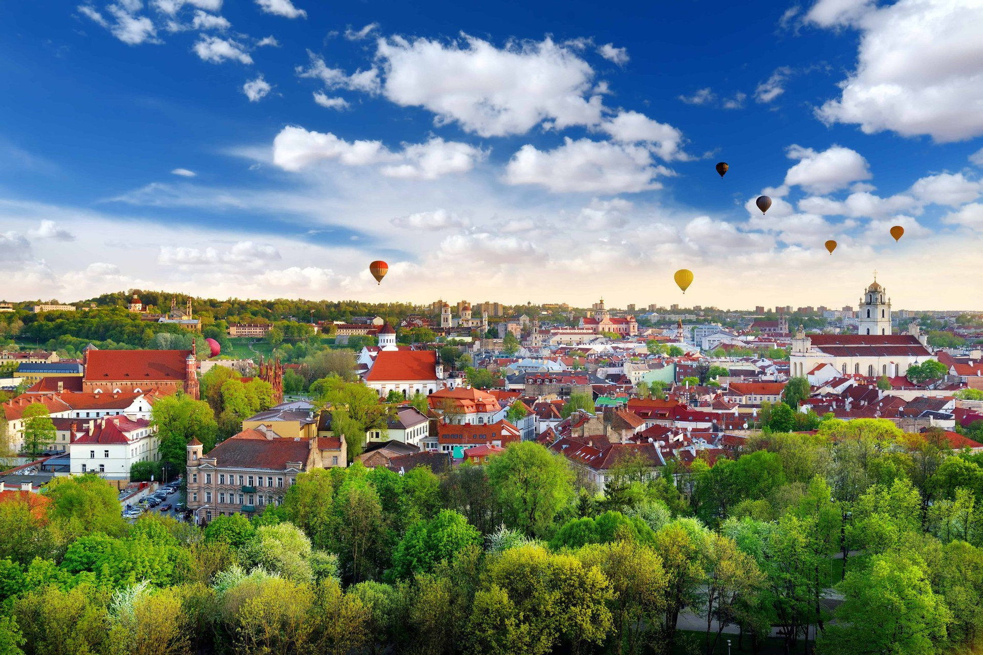 Ready-to-go cycling holidays in Lithuania