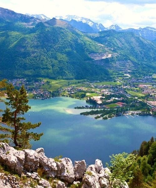 J4 View Sur Traunsee Eurobike
