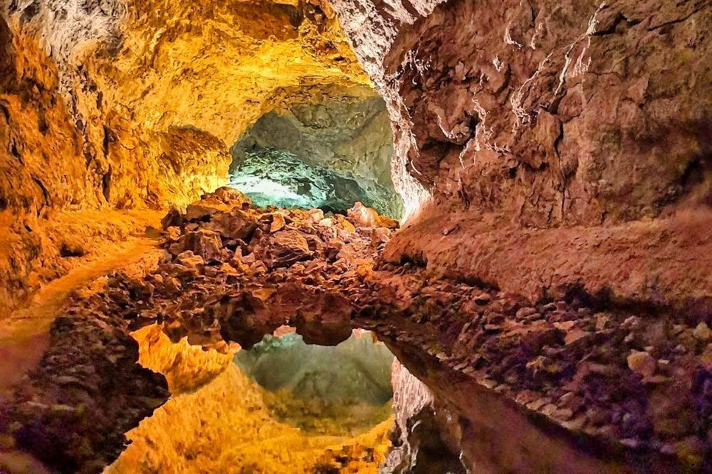 The Cueva de los Verdes © Julie Marienval