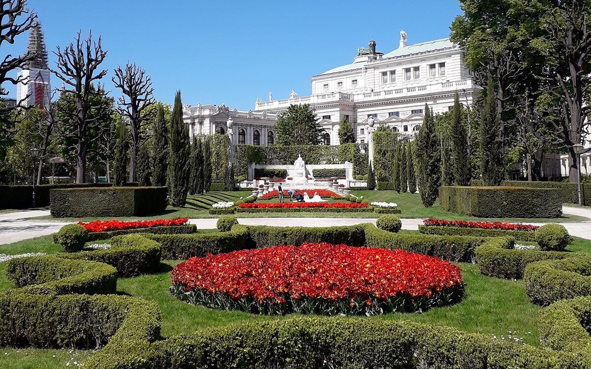 The Burgtheater from the Volksgarten gardens