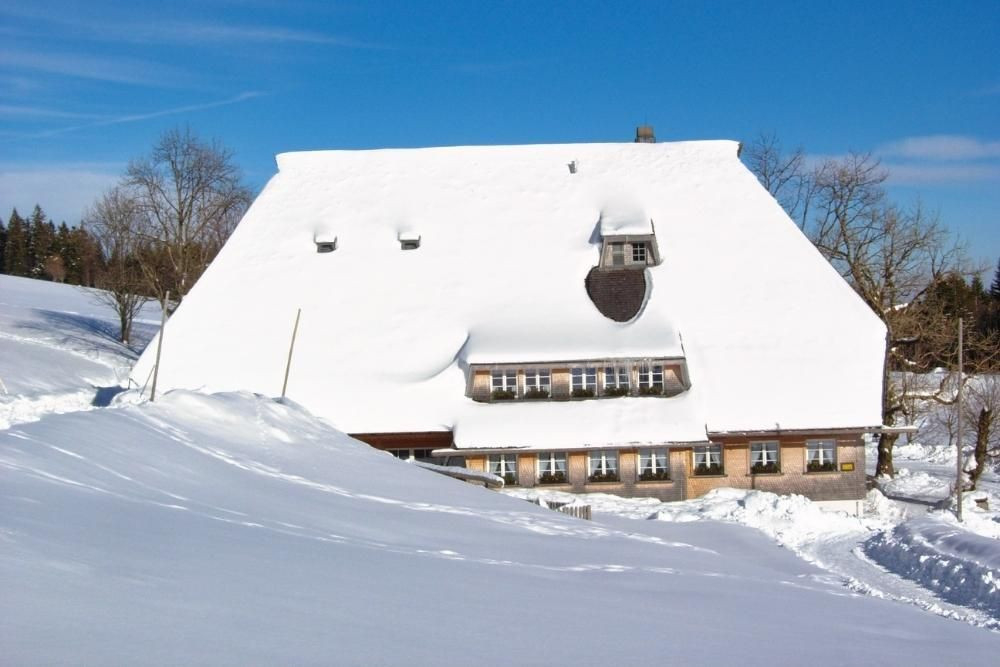 The Raimartihof, a former rustic farm inn at Feldsee © Raymond Chabanier