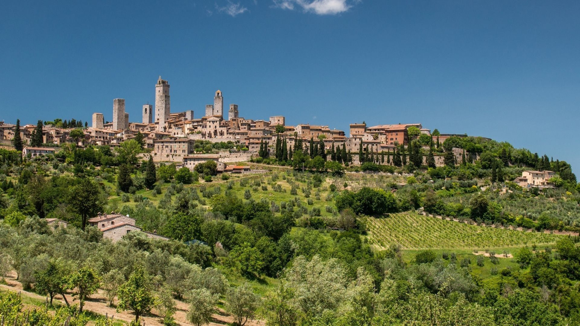 Hilltop town of San Gimignano - Tuscany - Italy