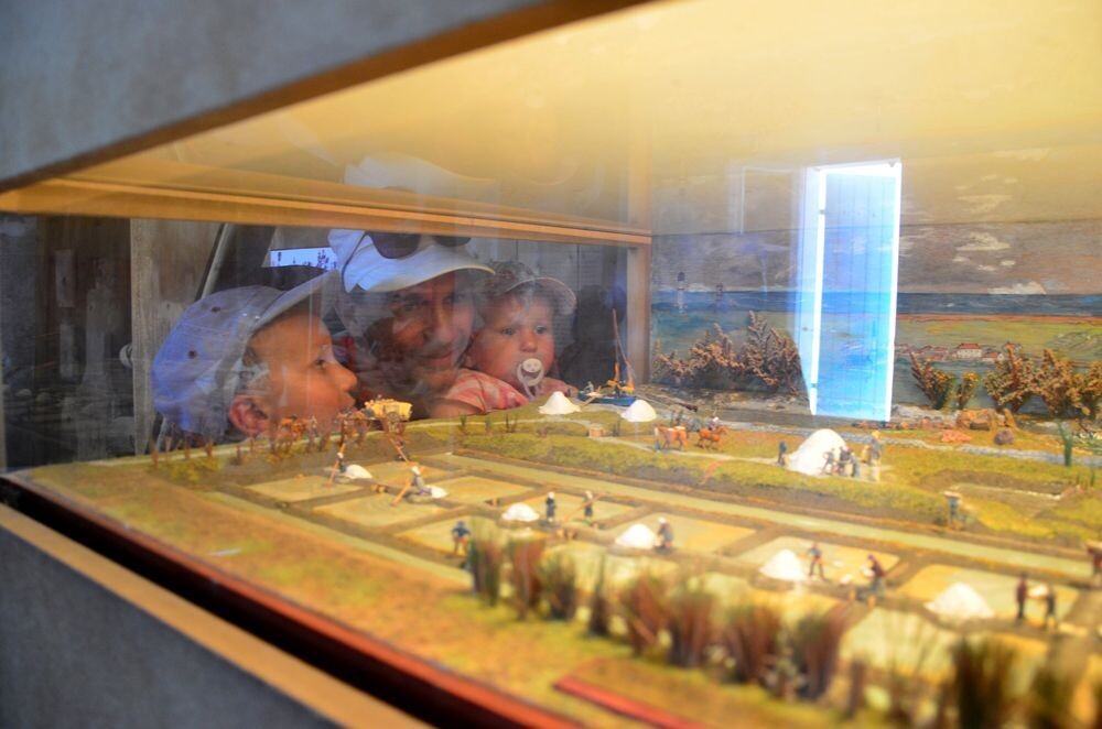 Scale model at the Écomusée du Marais Salant