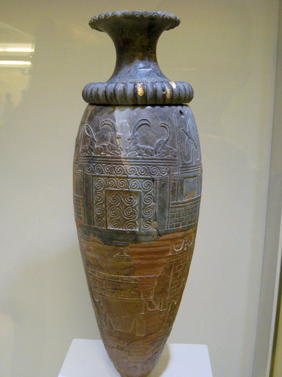 Vessel at Heraklion Museum in Crete