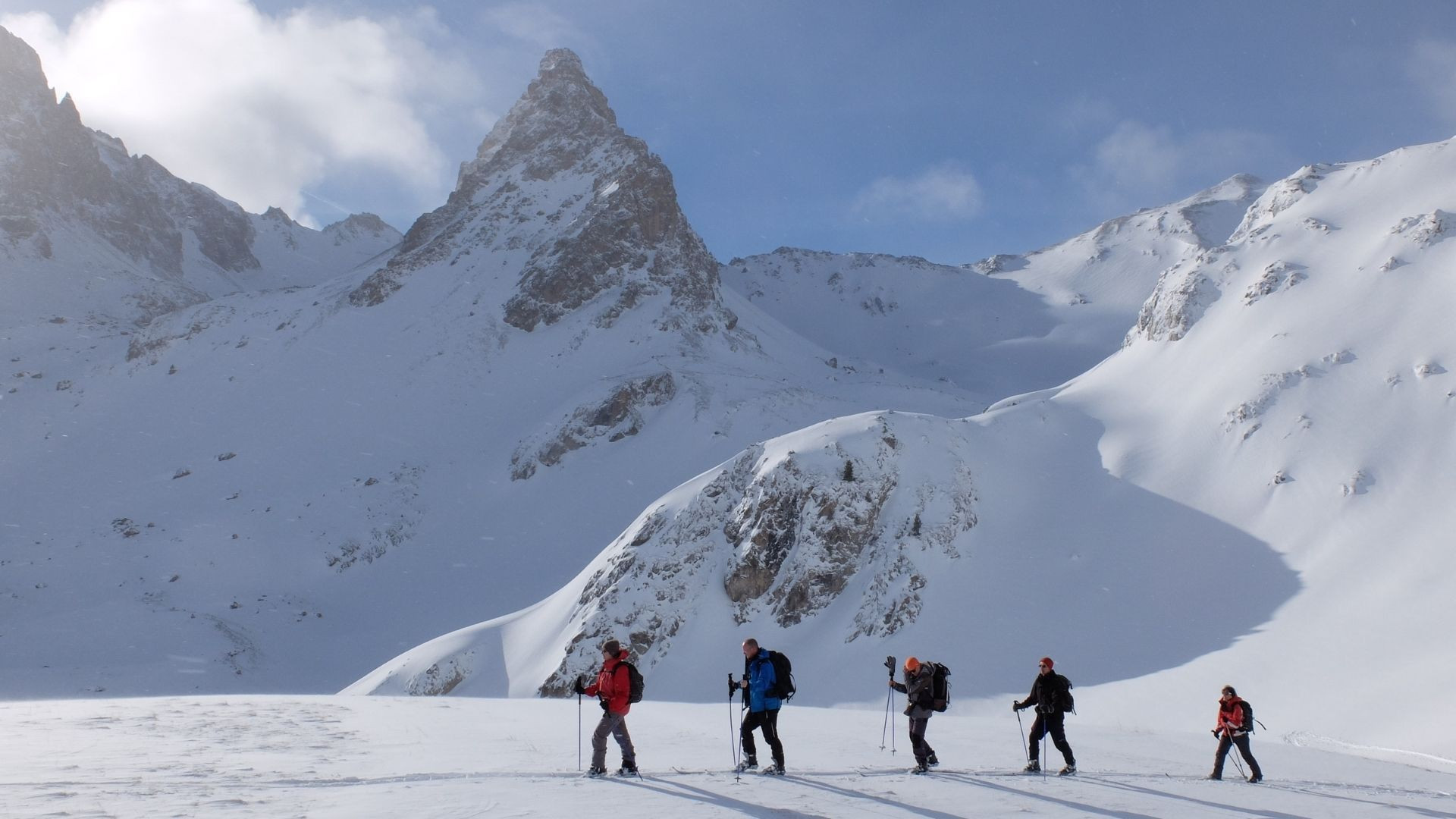 Nordic ski touring blog article