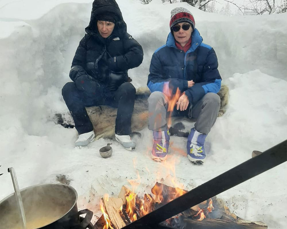 Picnic around the stove