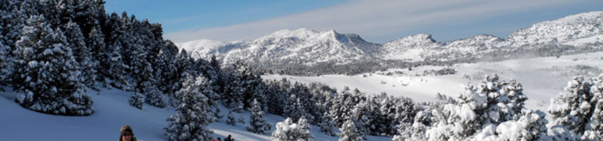 Guided snowshoe hike in the Vercors - France