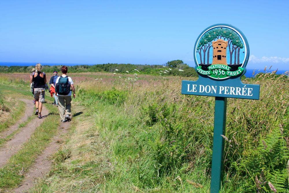 Land donated by a certain Perrée to the National Trust for Jersey © François Ribard