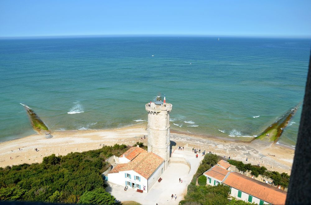 View of the old Tour des Baleines from Phare des Baleines