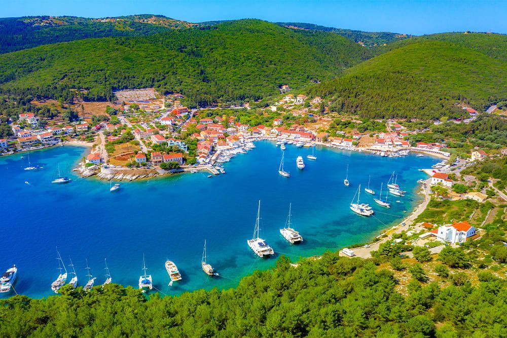 Fiskardo Village © Gatsi - AdobeStock
