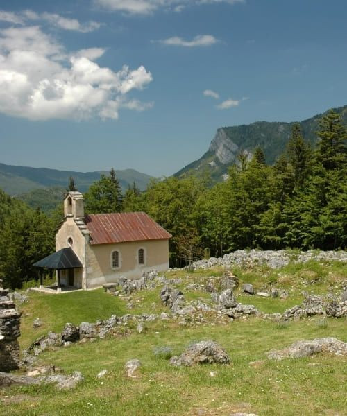 © Calips, Wikipédia Village en ruine de Valchevrière