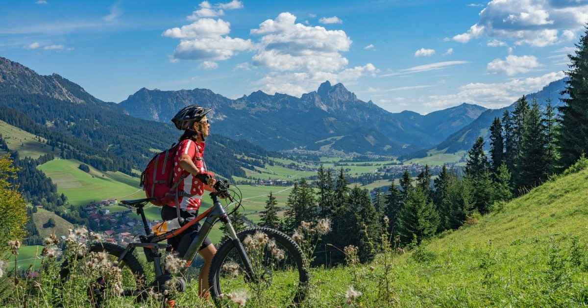 6 electric mountain bike holiday ideas with Grand Angle
